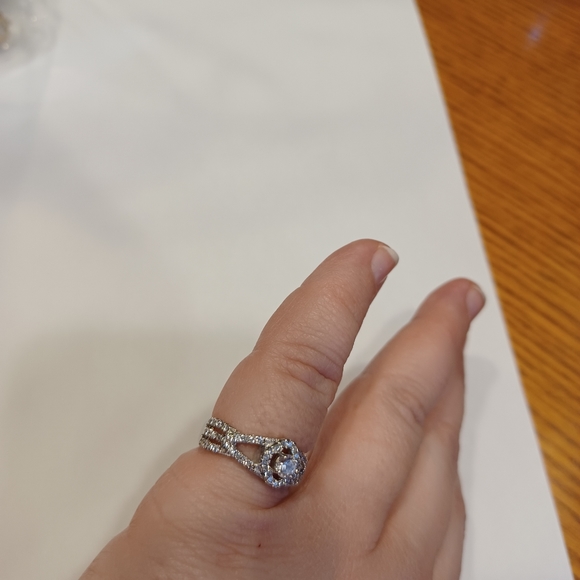 Silver ring - Picture 3 of 3